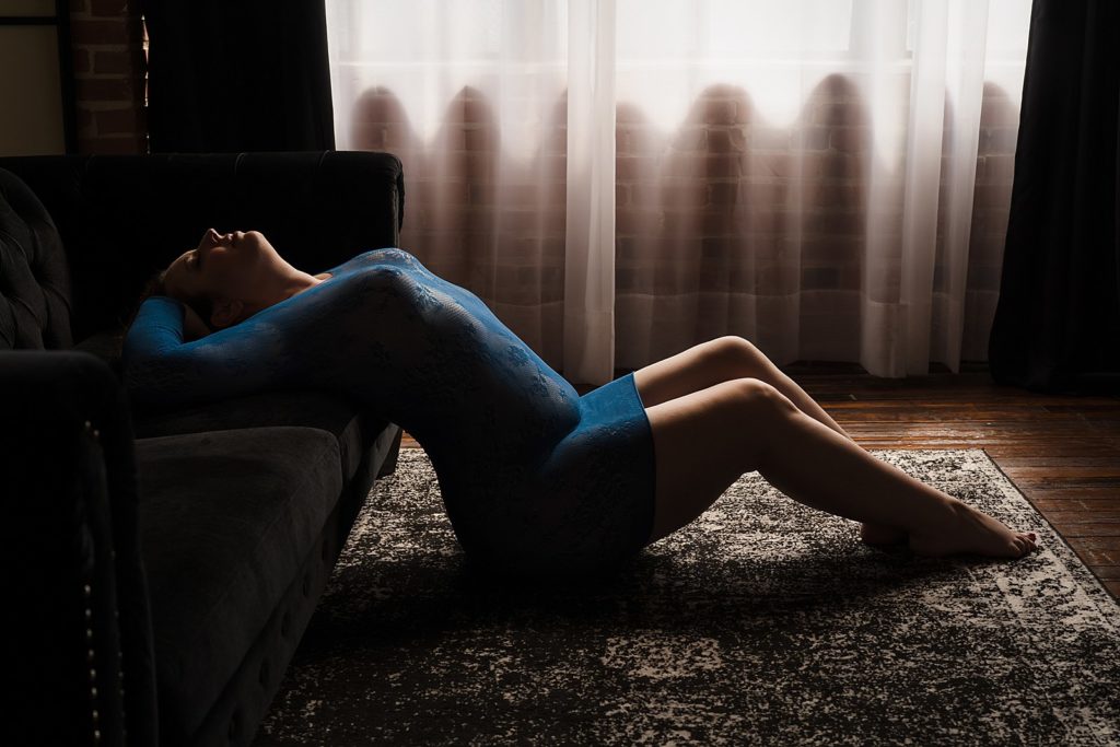 Blue lingerie dress - KC Boudoir Photographer - Curvy human boudoir photos - Madera Studios